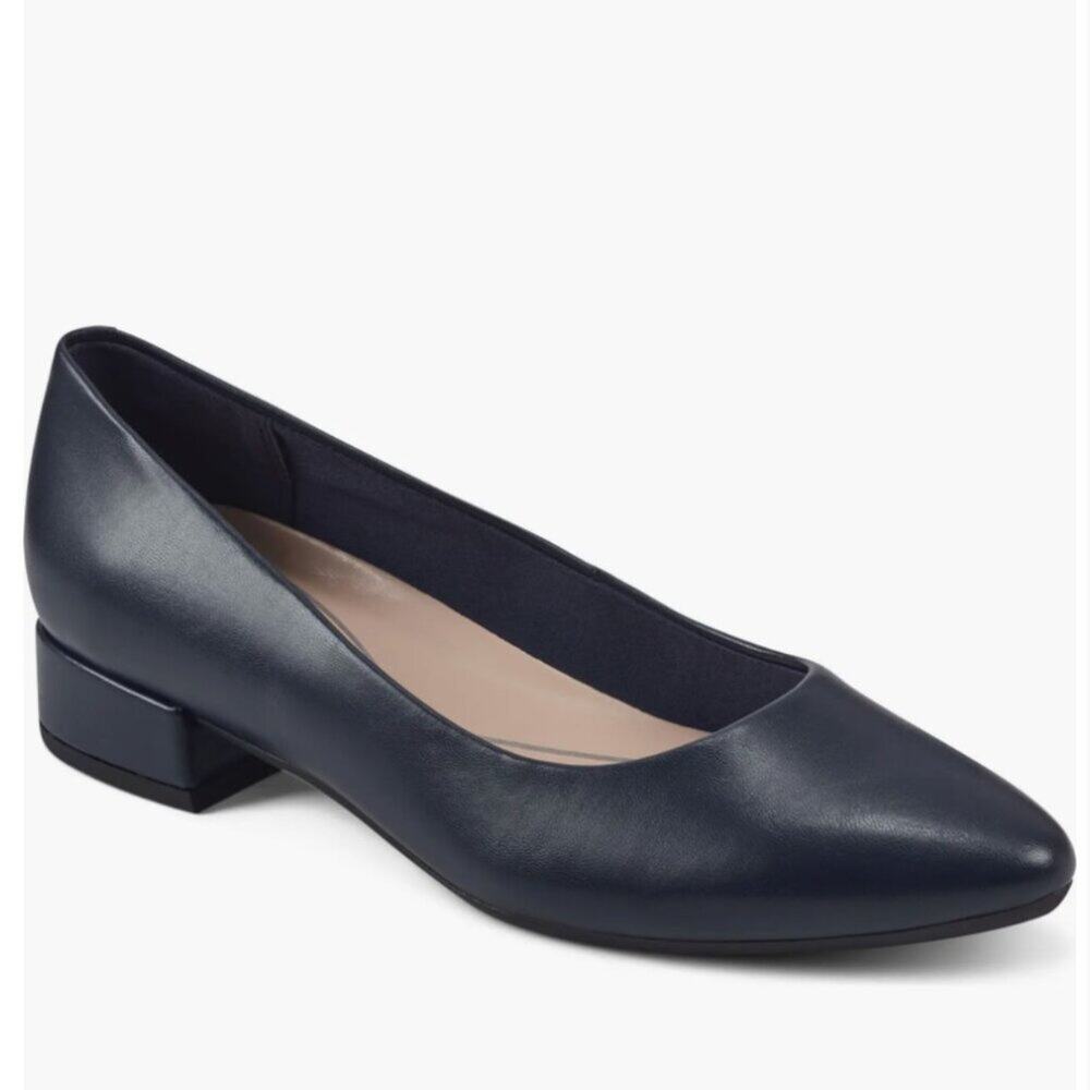 Easy Spirit Carey Pointy Toe Pump Size 6.5 New